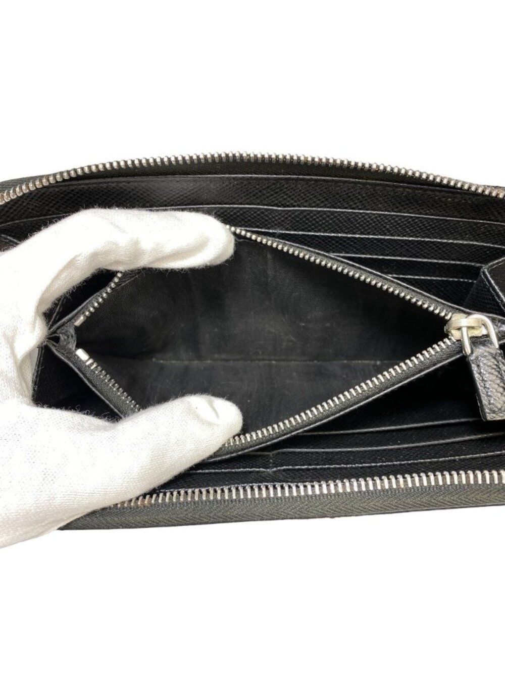 Prada Wallet Zip Around Logo Saffiano Leather Black Business Daily Capacity - Picture 7 of 10